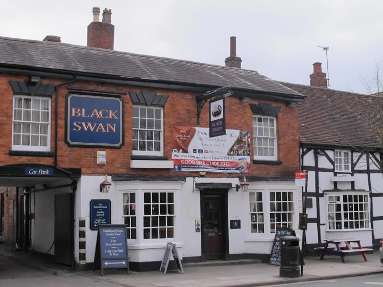 Black Swan	23 High Street, Henley-in-Arden, B95 5AA